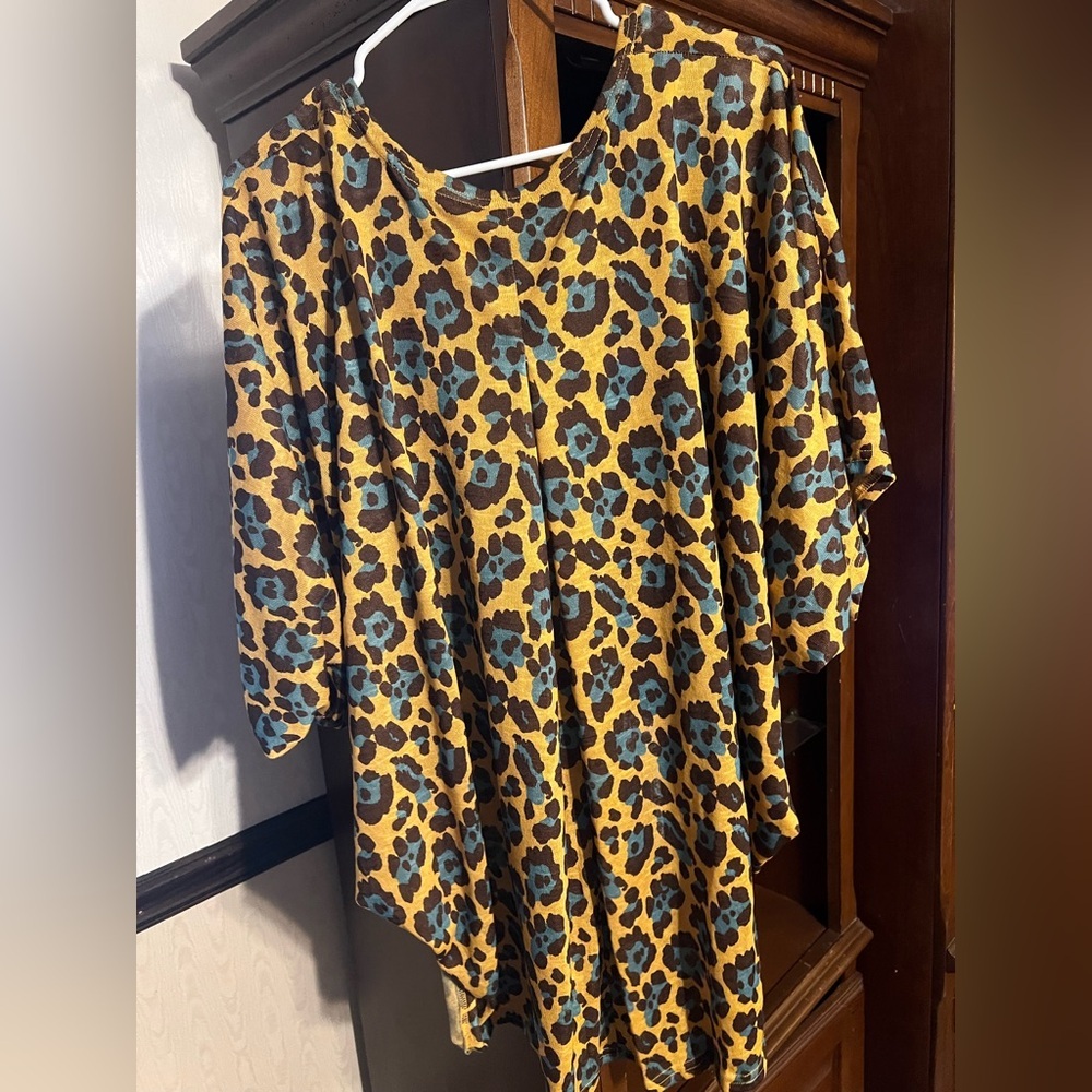 Umgee Animal Print Open Cardigan - Picture 5 of 5